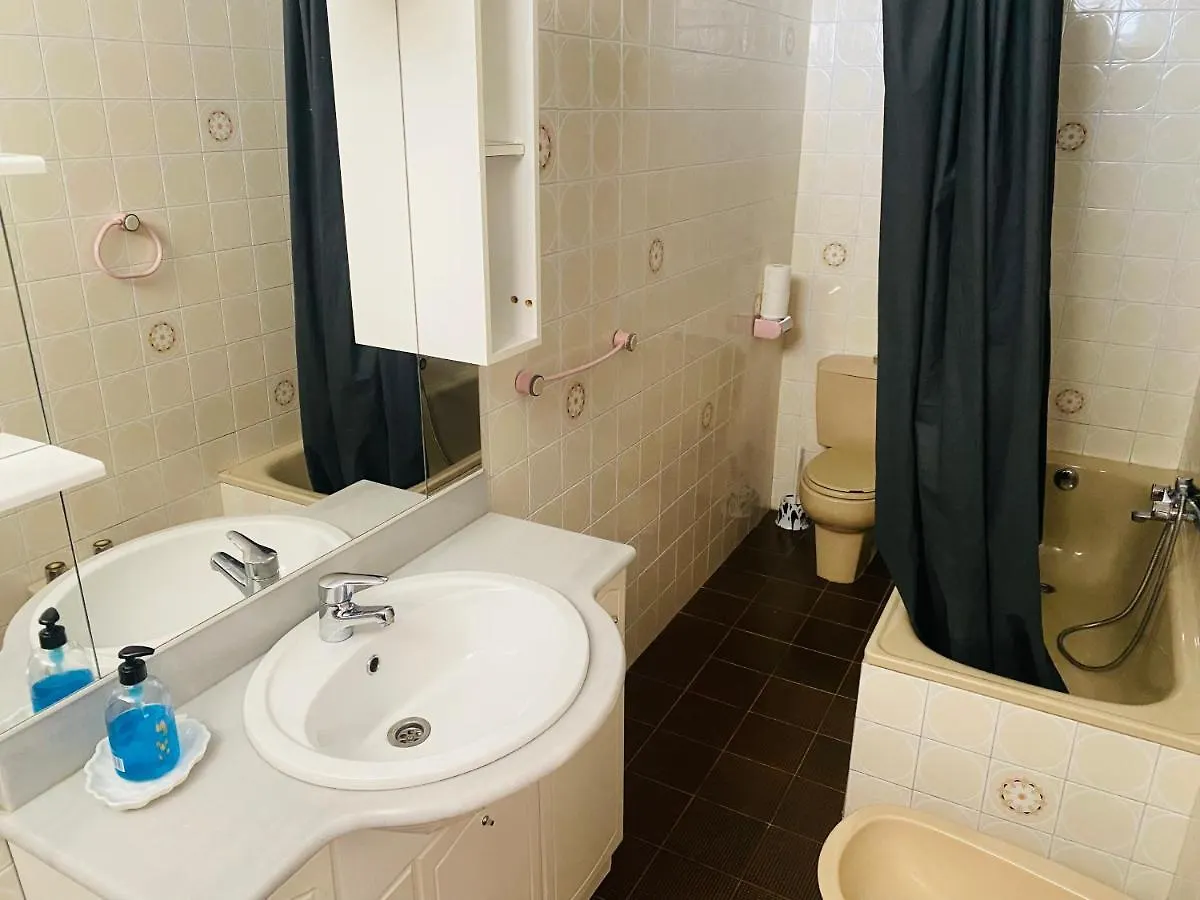 Alhambra Apartments 그라나다 스페인